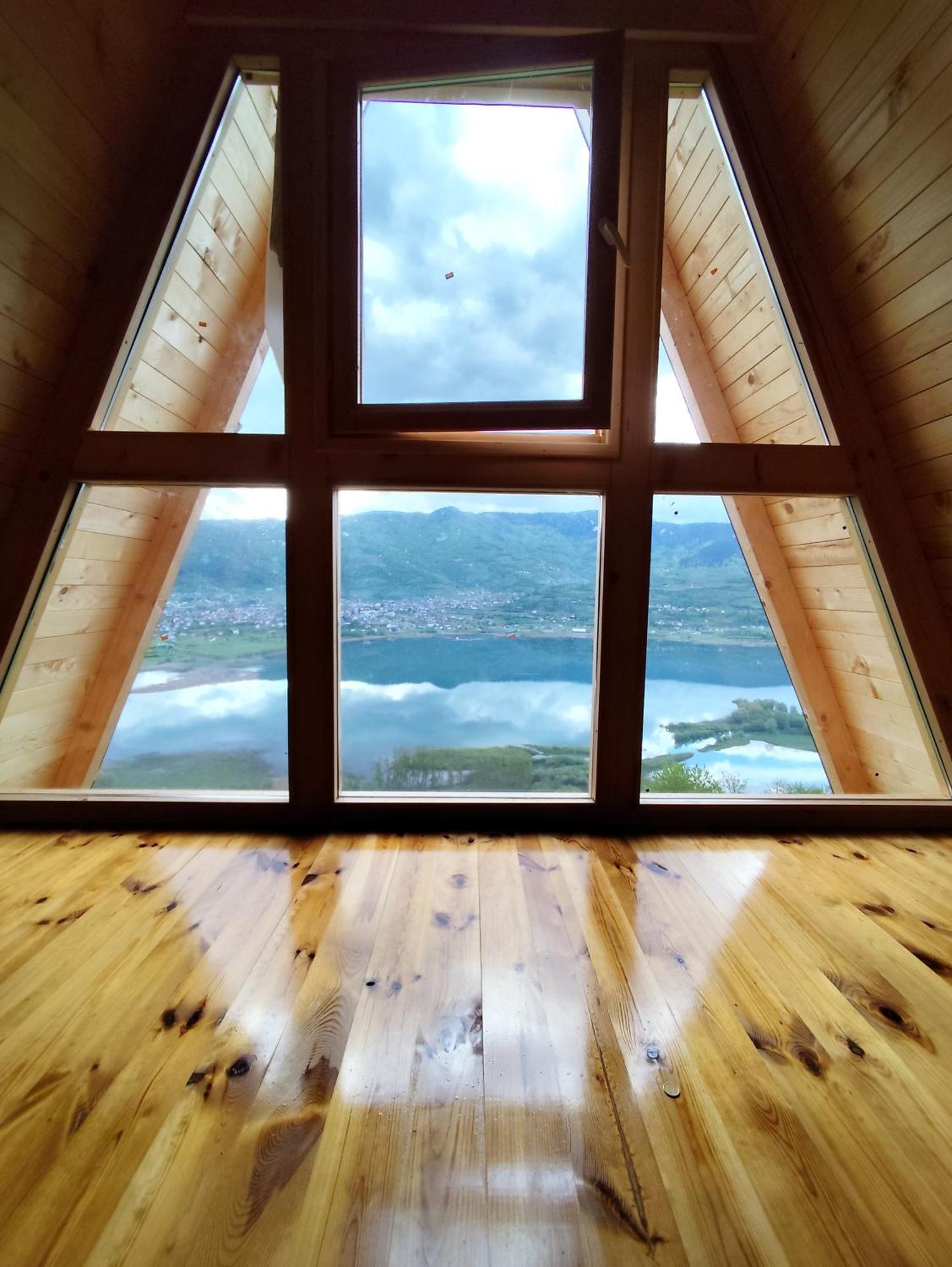 Suncani Brijeg Eco Village Plav Exteriér fotografie